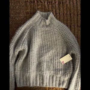 NWT light grey sweater- unbelievably soft